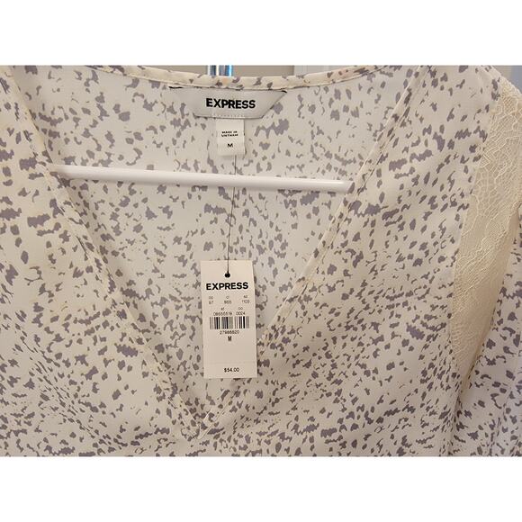 NWT Express Lace Detail Blouse - Picture 2 of 3